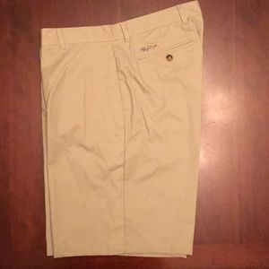 Men’s Greg Norman Shorts